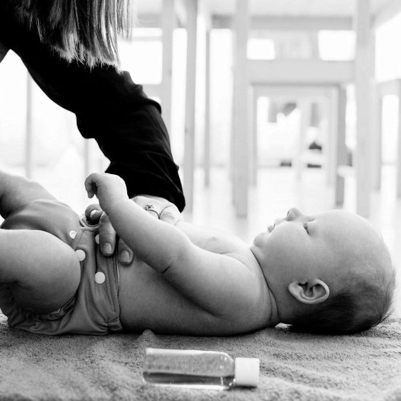baby massage tips - Etta Loves