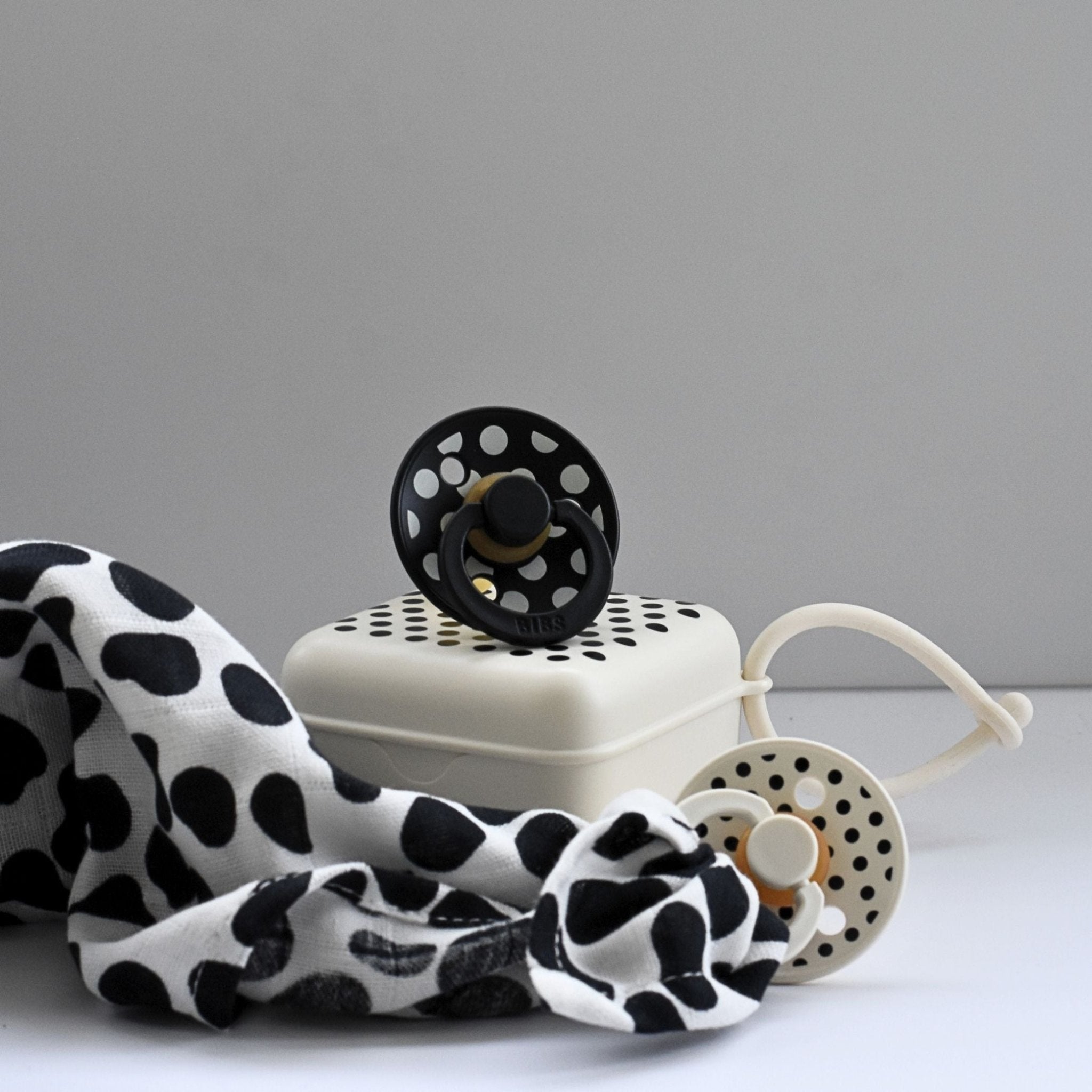 BIBS x Etta Loves Newborn Gift Set - Etta Loves