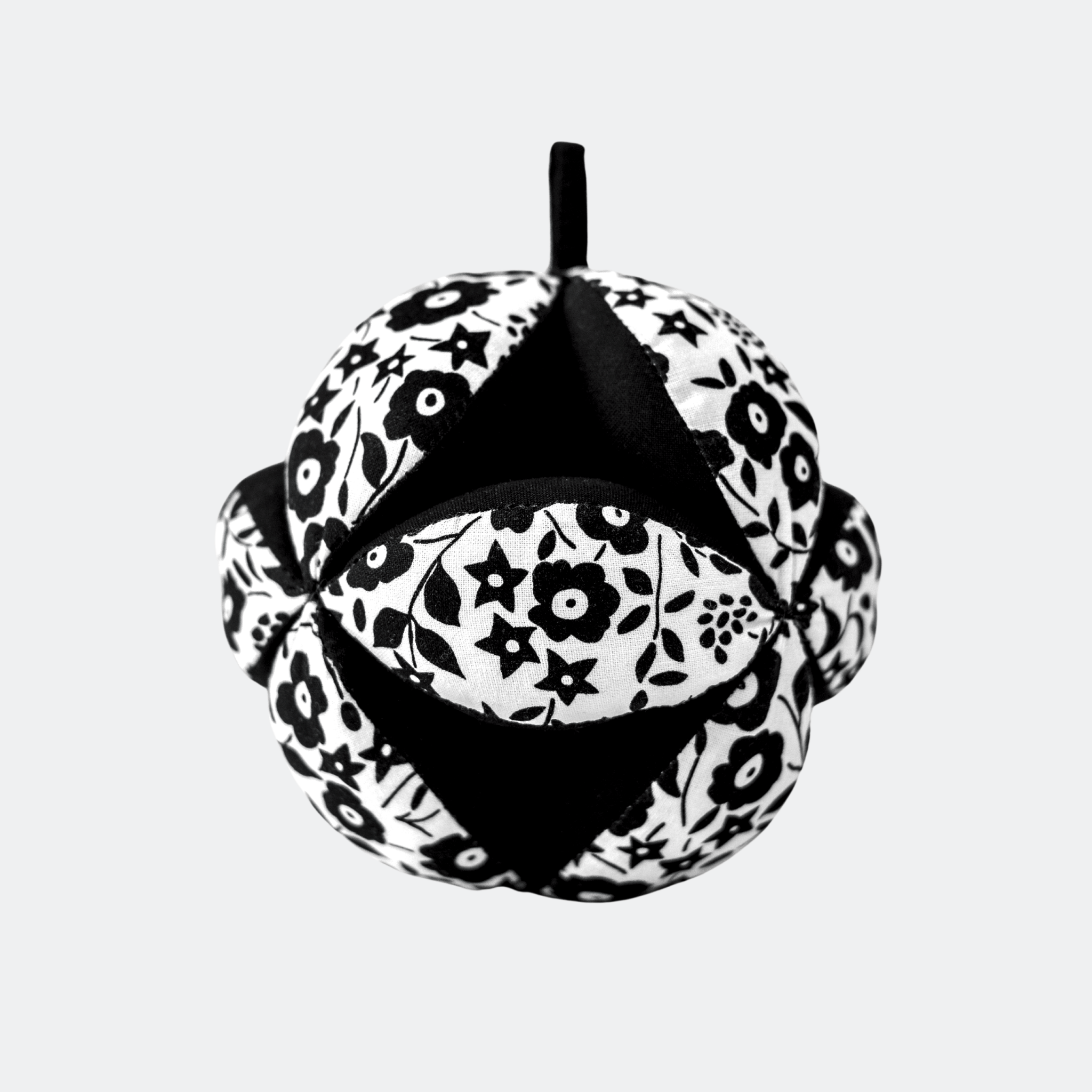 ETTA LOVES x LIBERTY – Sensory Grasp Ball (Suitable from birth) - Etta Loves