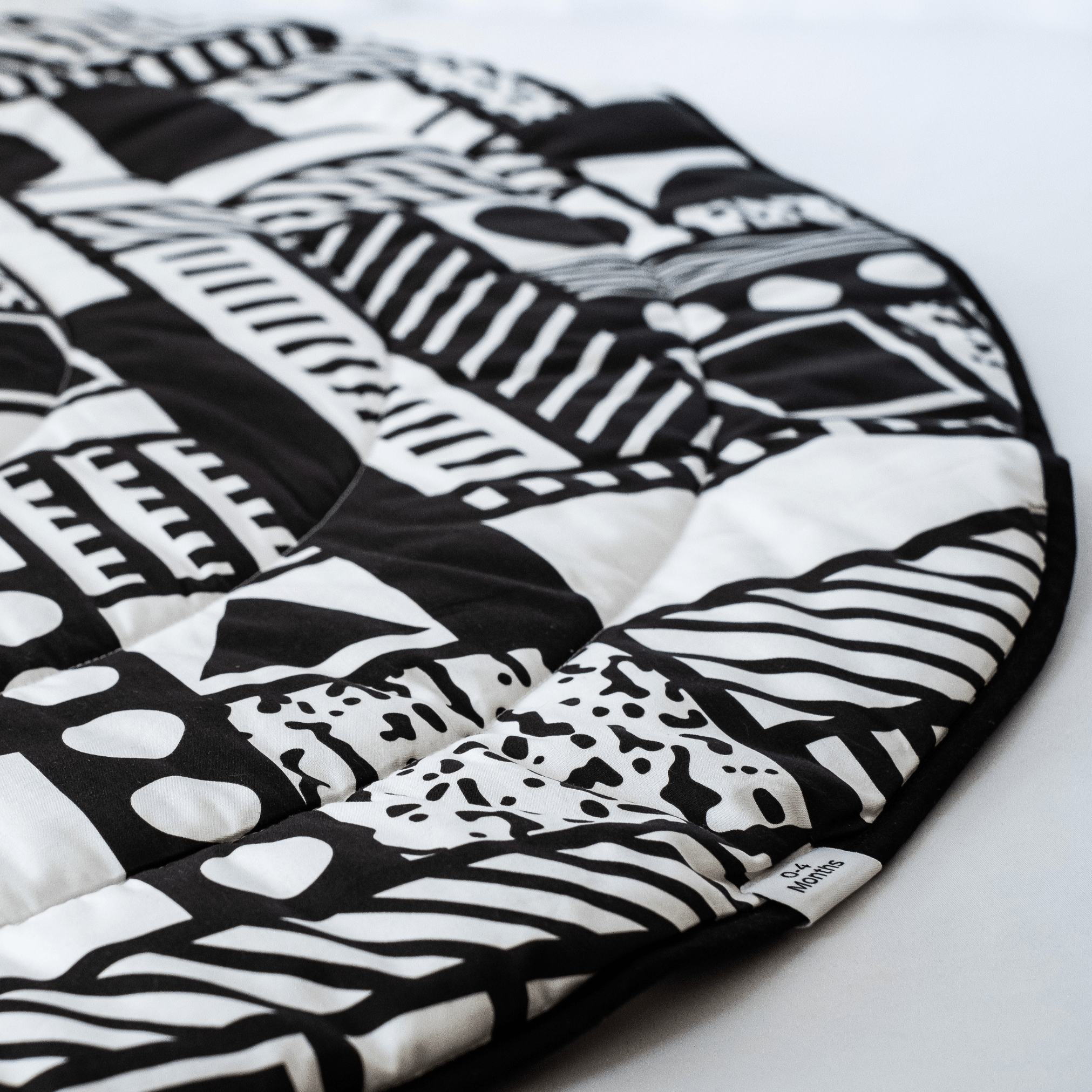 ETTA LOVES x WALALA PLAYMAT - reversible newborn to 4 months / 5+ months - Etta Loves