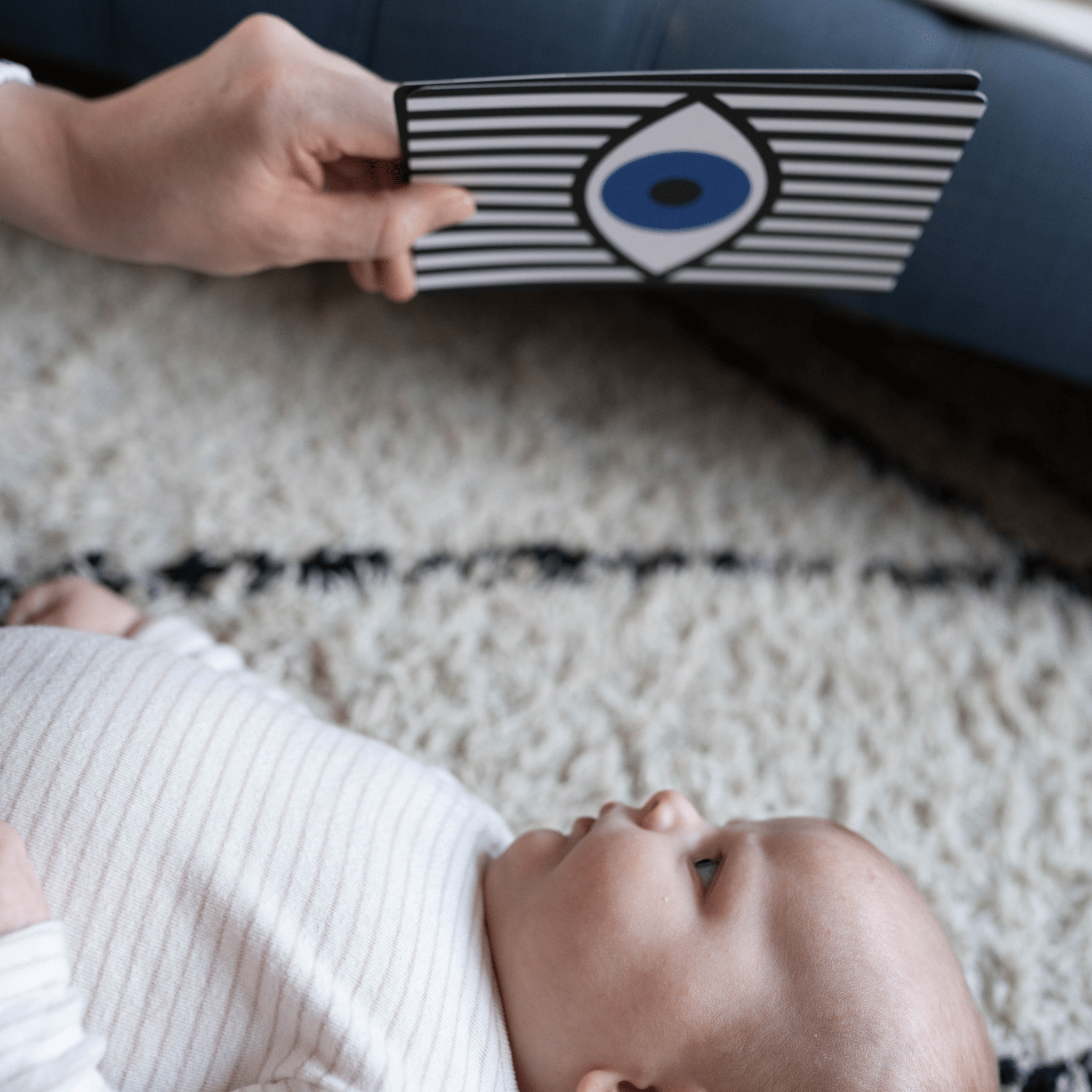 SENSORY FLASHCARDS WITH POSITIVE AFFIRMATIONS - designed for use from birth - Etta Loves