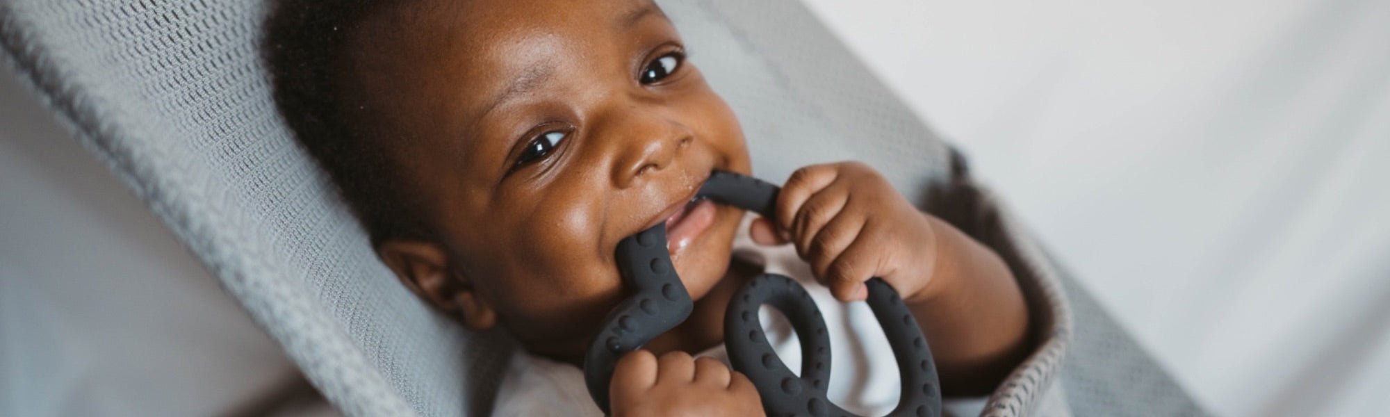 TEETHERS - Etta Loves