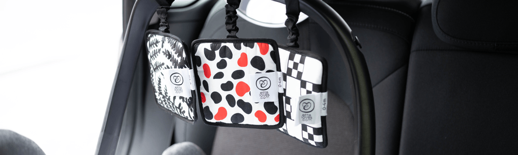 TRAVELLING - Etta Loves