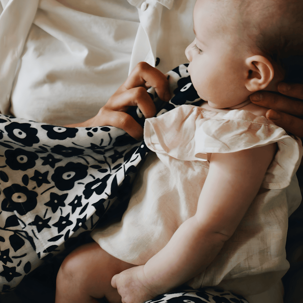 ETTA LOVES x LIBERTY – Sensory XL Muslin Swaddle (For 0–4m) - Etta Loves