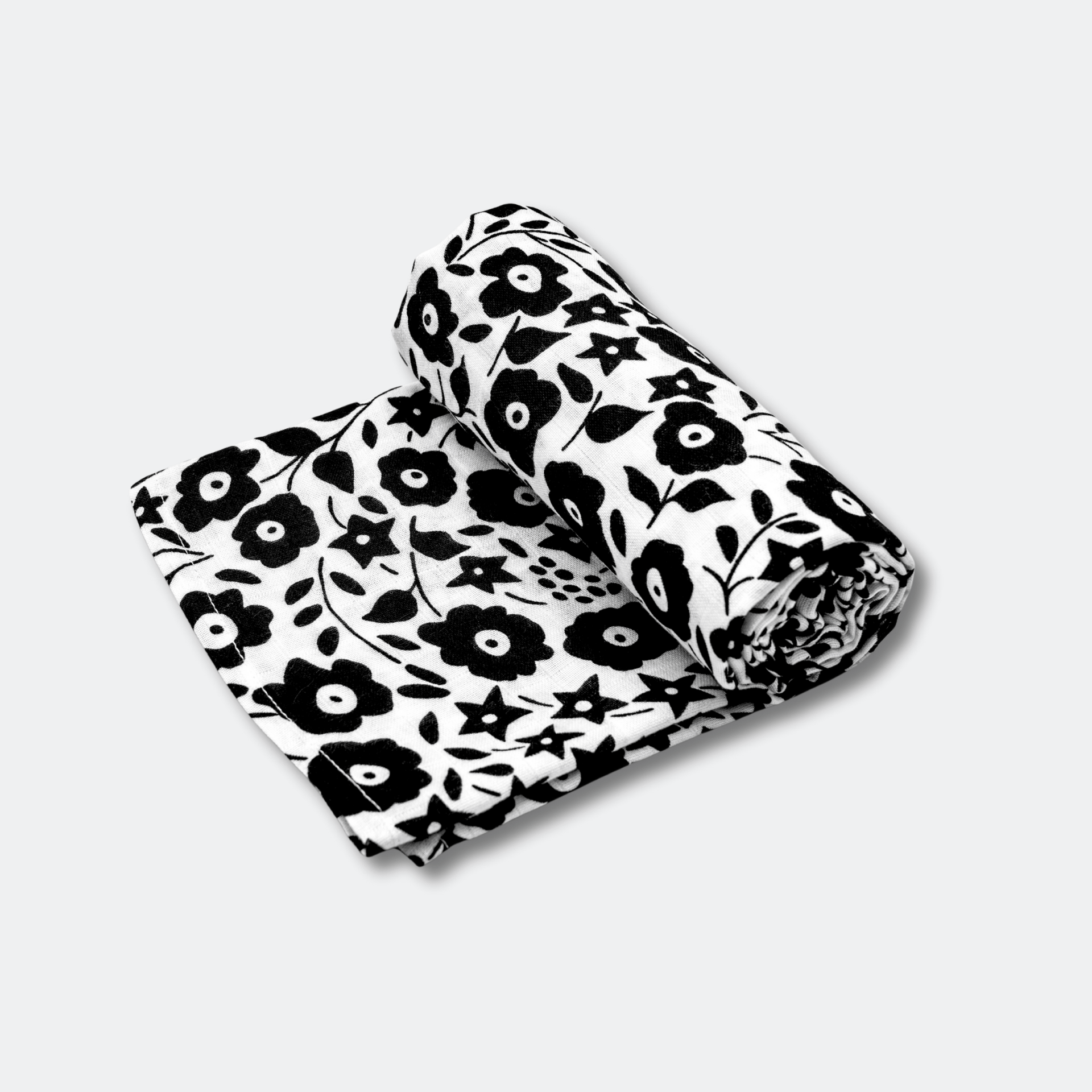 x LIBERTY – Sensory Muslin Swaddle birth to 4 months