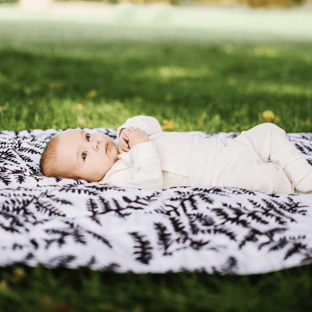 OUTDOOR PLAYMAT - suitable from birth - Etta Loves