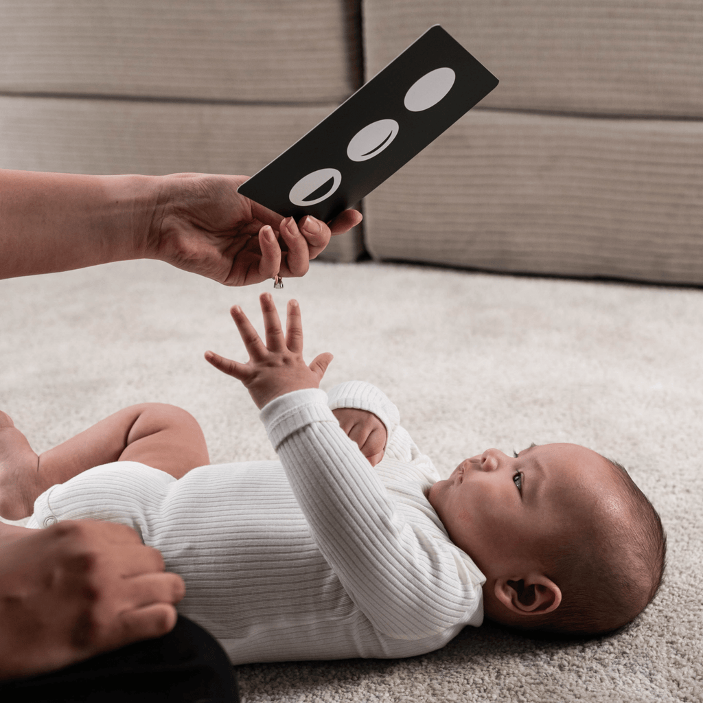 SENSORY FLASHCARDS WITH POSITIVE AFFIRMATIONS - designed for use from birth - Etta Loves