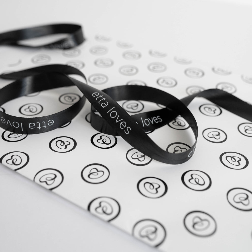 GIFT WRAPPING - Etta Loves