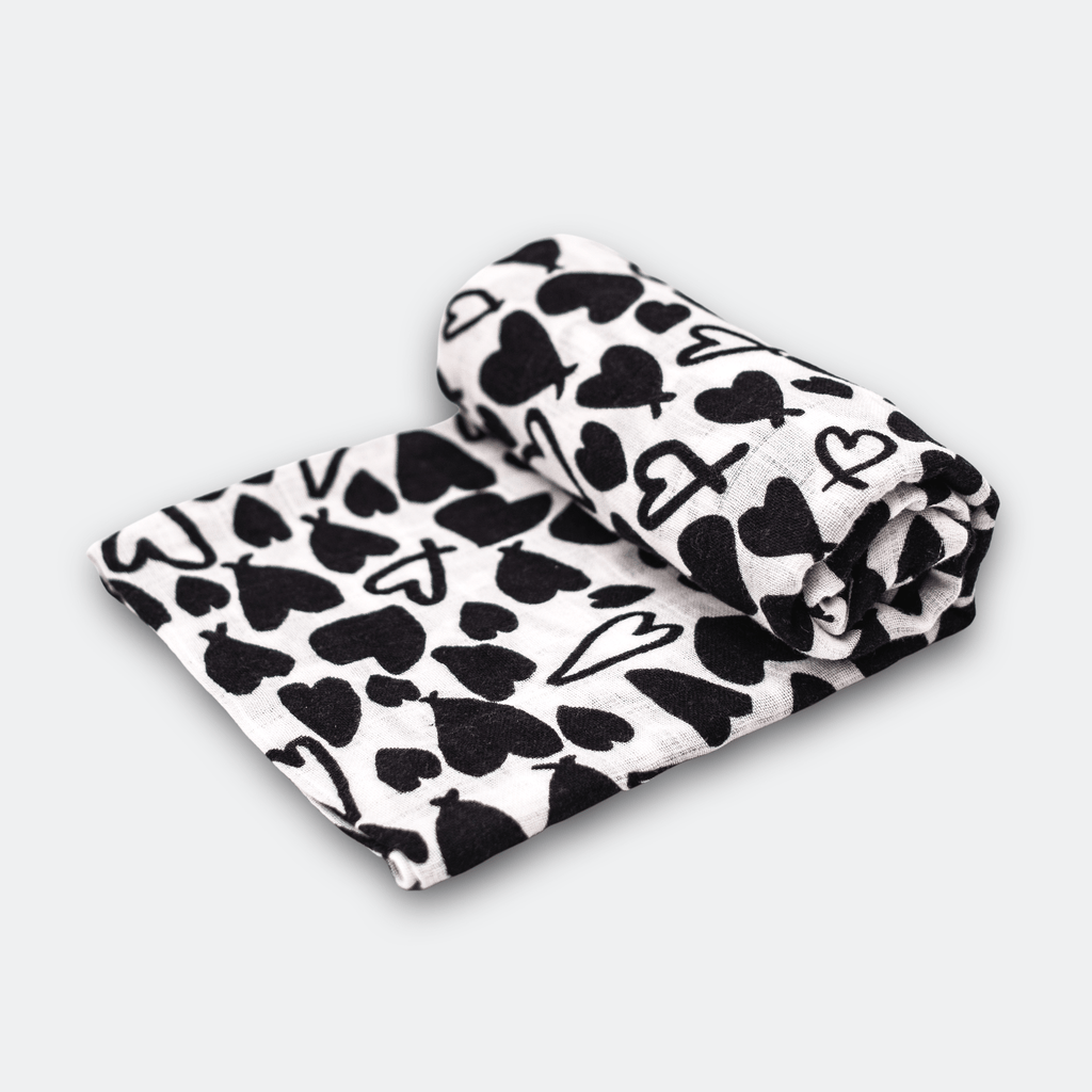 LOVE HEART SINGLE SENSORY MUSLIN - Designed for 0 - 4 month old babies - Etta Loves